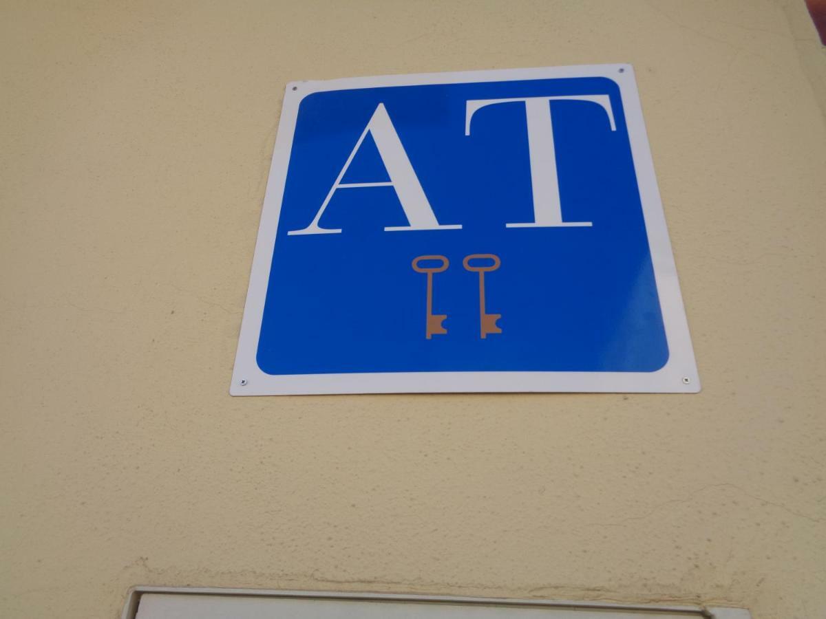 Casa Angel Διαμέρισμα Caces Εξωτερικό φωτογραφία