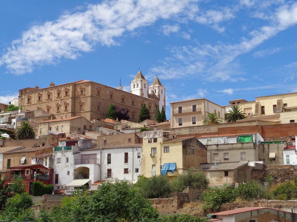 Casa Angel Διαμέρισμα Caces Εξωτερικό φωτογραφία